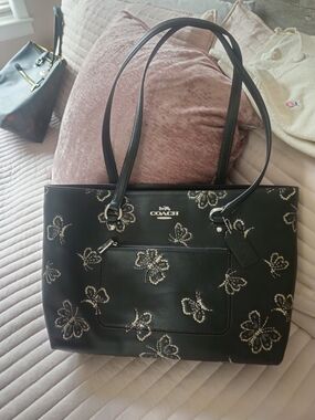 COACH Black Butterfly Station Tote NEW